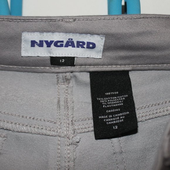 Ankle length grey pants size 12 from Nygard - Picture 2 of 3